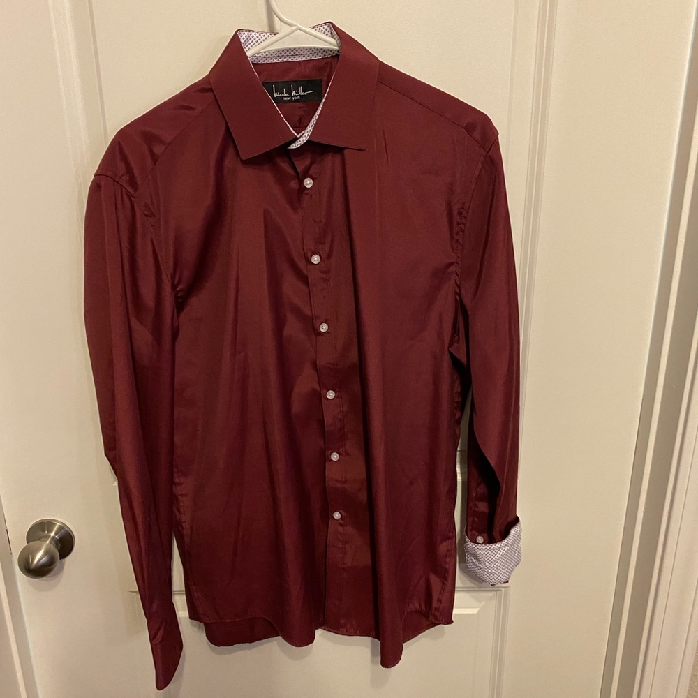 Nicole Miller NY maroon dress shirt. Size medium, lightly worn.